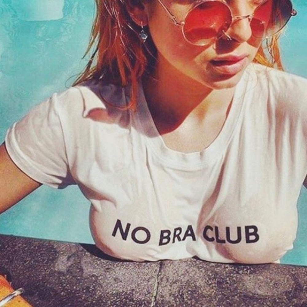 “NO BRA CLUB” crop tee
